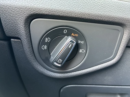 Bild eines VW Touran Life TSI DSG