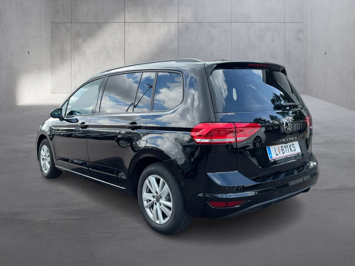 Bild eines VW Touran Life TSI DSG