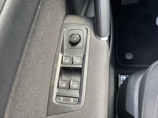 Bild eines VW Touran Life TSI DSG