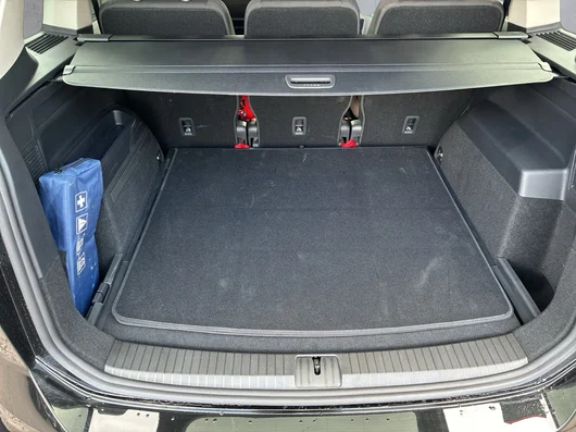 Bild eines VW Touran Life TSI DSG
