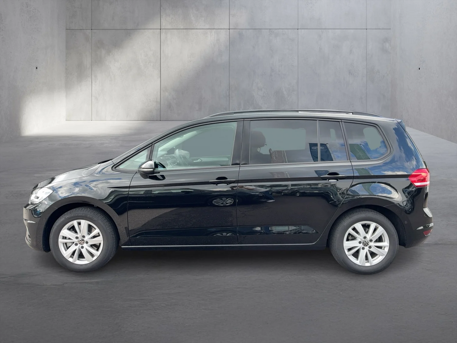 Bild eines VW Touran Life TSI DSG
