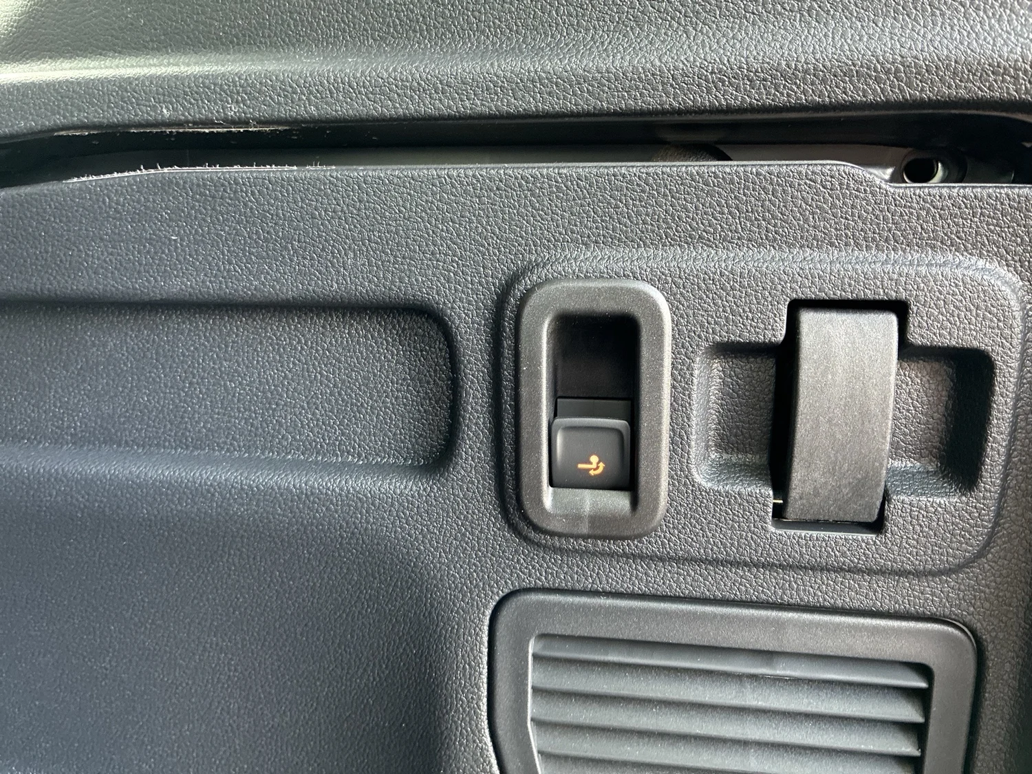 Bild eines VW Touran Life TSI DSG