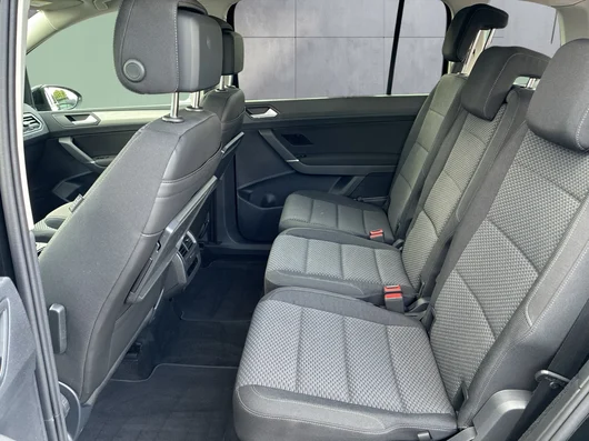 Bild eines VW Touran Life TSI DSG