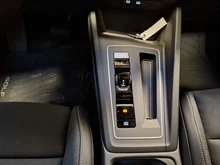 VW Golf Rabbit mHEV TSI DSG in Delfingrau Metallic