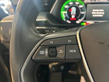 Audi Q8 50 e-tron quattro business in Magnetgrau
