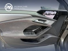 Audi S6 Avant e-tron in Daytonagrau Perleffekt