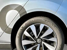 VW ID. Polo Life Edition 155 kW - 52 kWh in Oyster Silver Metallic