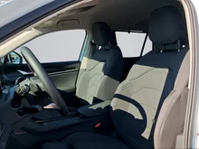 Škoda Kodiaq 4x4 Selection TDI DSG in Moon-Weiß Metallic