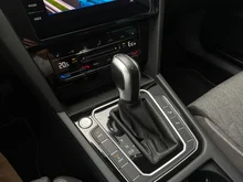 VW Passat Variant GTE in 2Y Gletscherweiß Metallic