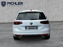 VW Passat Variant GTE in 2Y Gletscherweiß Metallic