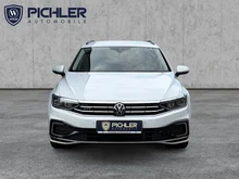 VW Passat Variant GTE in 2Y Gletscherweiß Metallic