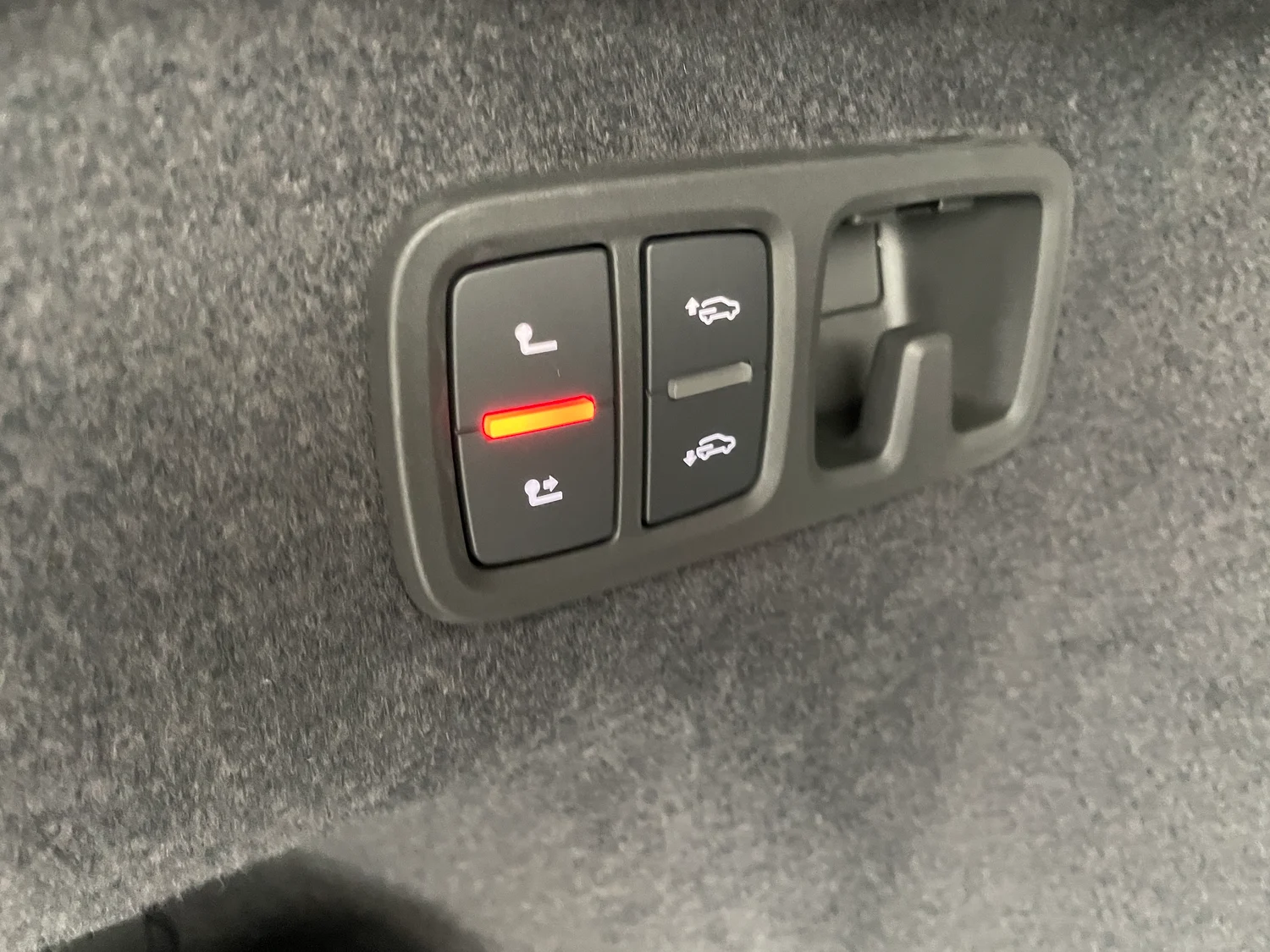 Bild eines Audi Q8 e-hybrid quattro 290 kW