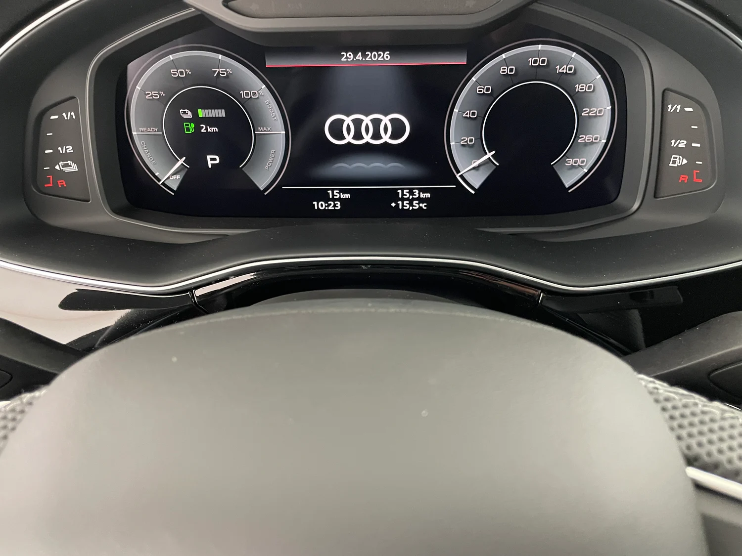 Bild eines Audi Q8 e-hybrid quattro 290 kW