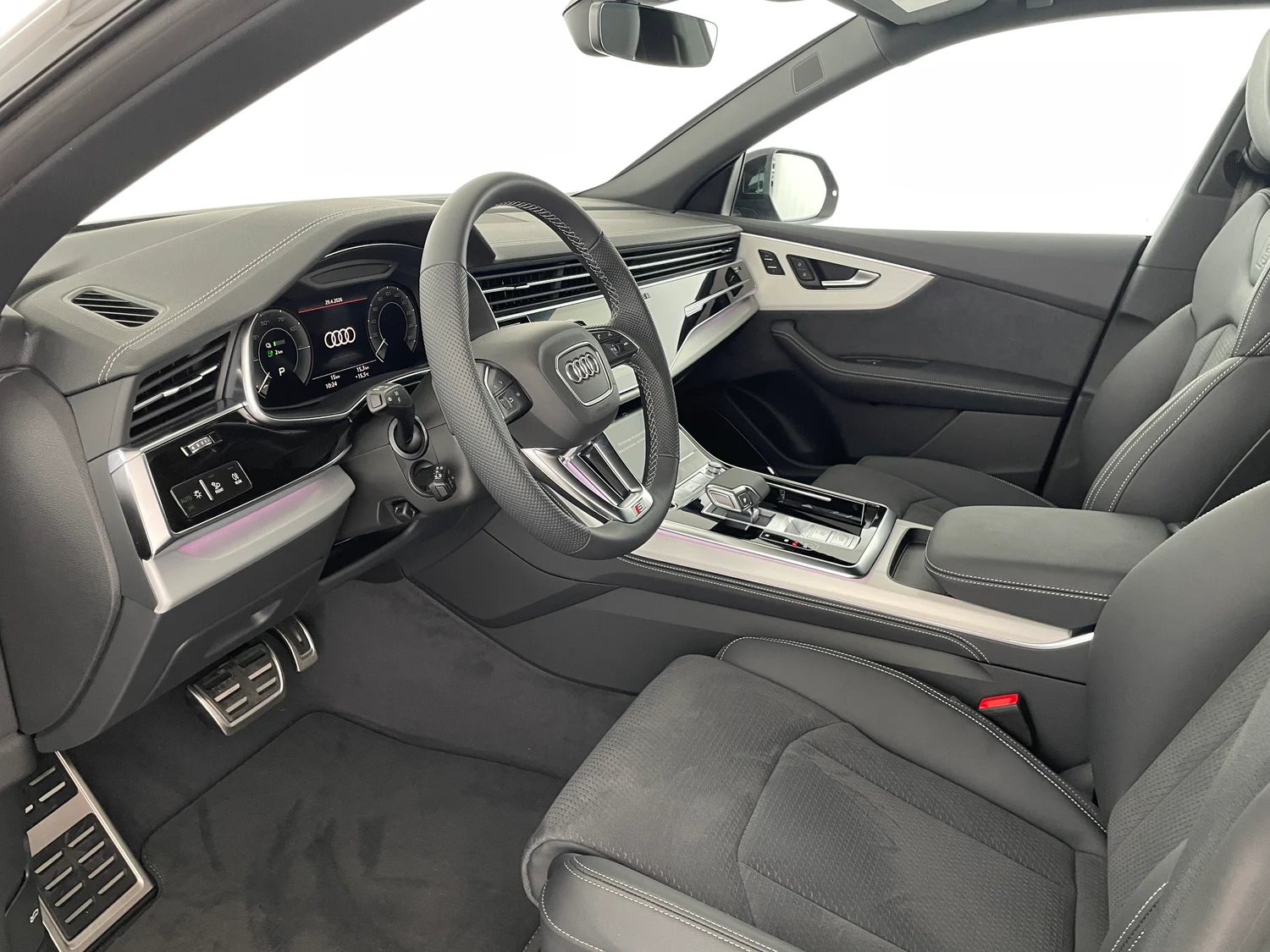 Bild eines Audi Q8 e-hybrid quattro 290 kW