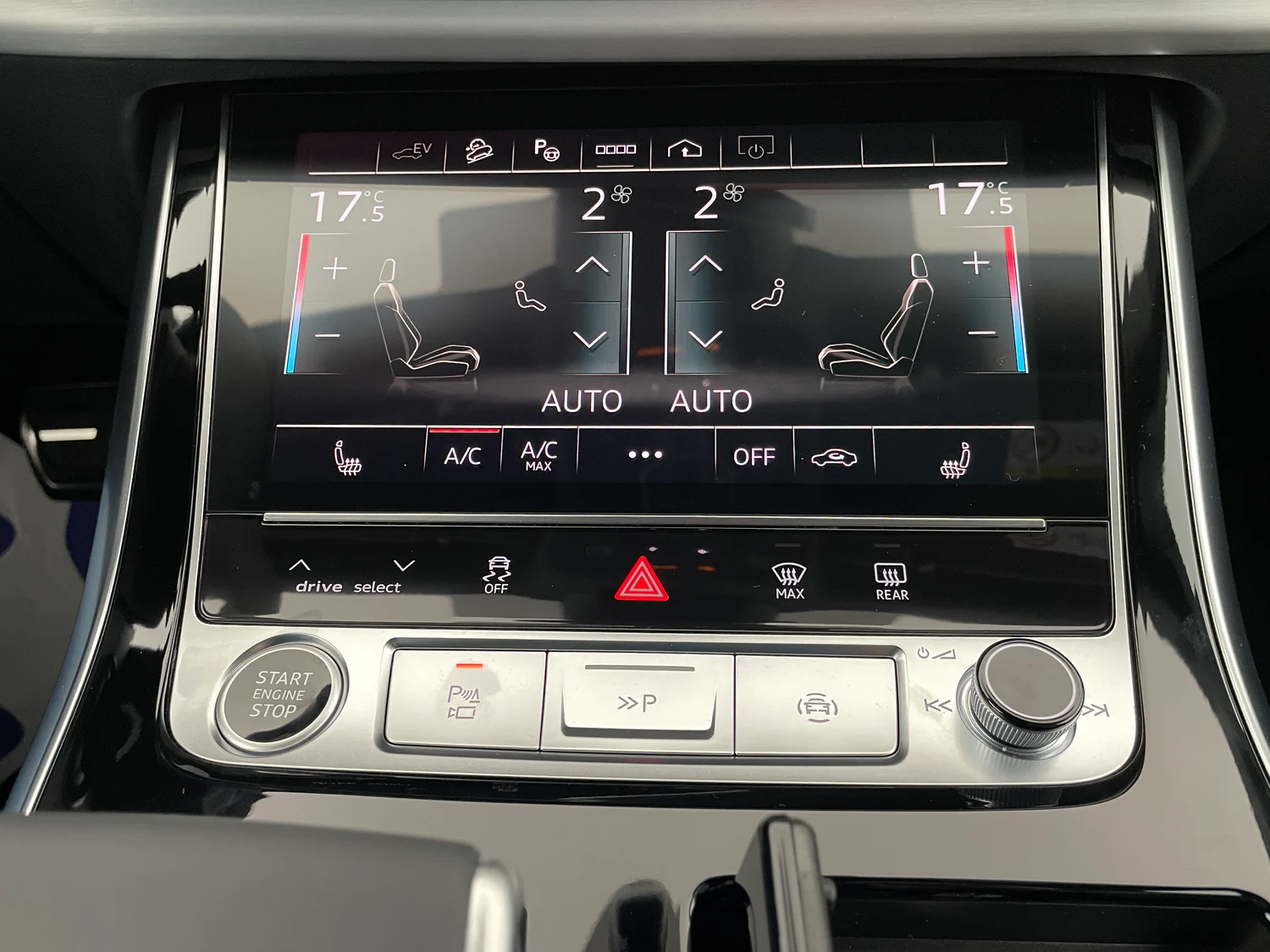 Bild eines Audi Q8 e-hybrid quattro 290 kW