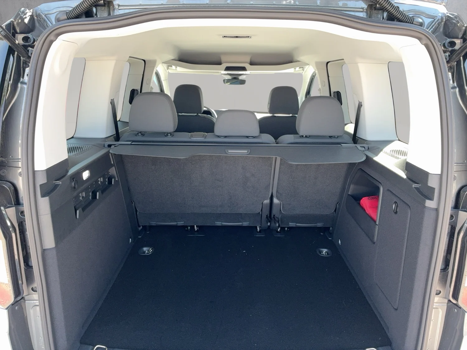 Bild eines VW Caddy Family TDI