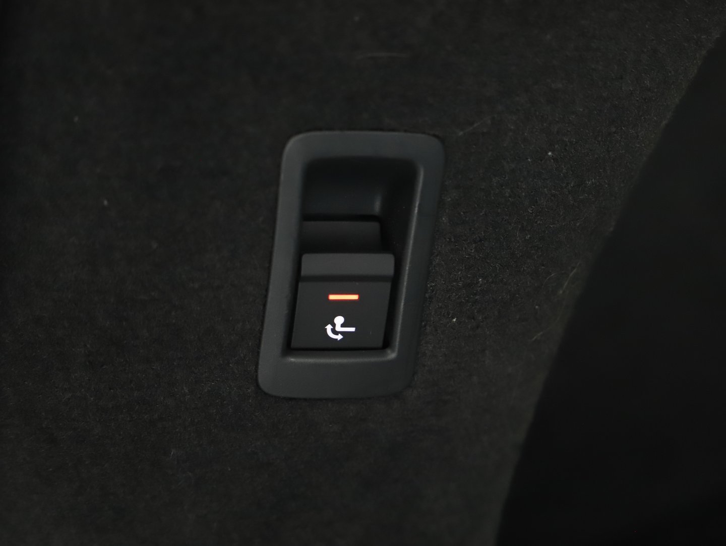 Audi A6 Avant 35 TDI Sport | Bild 26 von 30