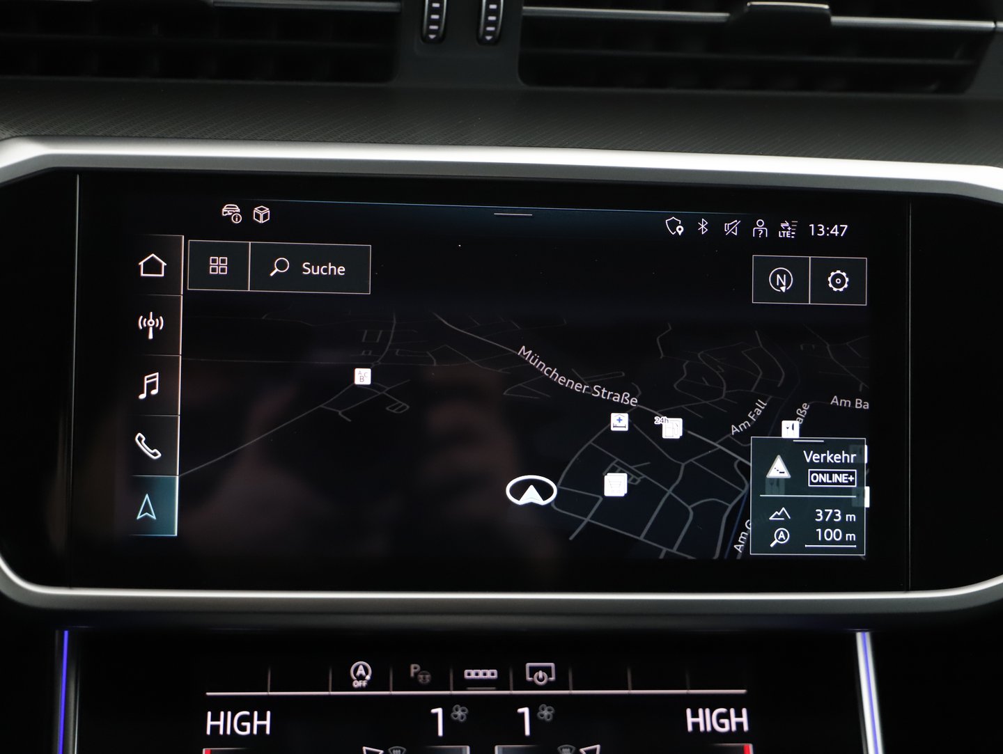 Audi A6 Avant 35 TDI Sport | Bild 18 von 30