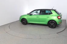 Thumbnail-Foto von Fahrzeug