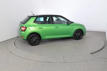 Thumbnail-Foto von Fahrzeug