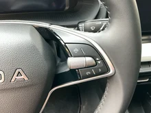 Škoda Octavia Combi Essence TSI in Stahl-Grau