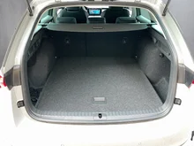 Škoda Octavia Combi Essence TSI in Stahl-Grau