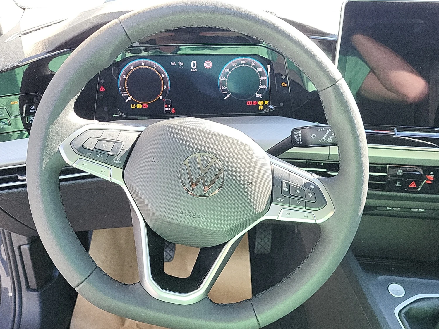 Bild eines VW Golf Variant Business TSI