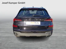 Škoda Kamiq Selection TSI DSG in Black-Magic Perleffekt