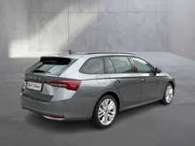 Škoda Octavia Combi Selection TSI in Graphit-Grau Metallic