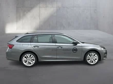 Škoda Octavia Combi Selection TSI in Graphit-Grau Metallic