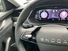 Škoda Octavia Combi Selection TSI in Graphit-Grau Metallic