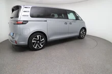 VW ID Buzz ID. Buzz Pro LR 4MOTION 250 kW in Monosilber Metallic