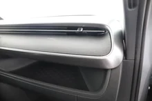 VW ID Buzz ID. Buzz Pro LR 4MOTION 250 kW in Monosilber Metallic