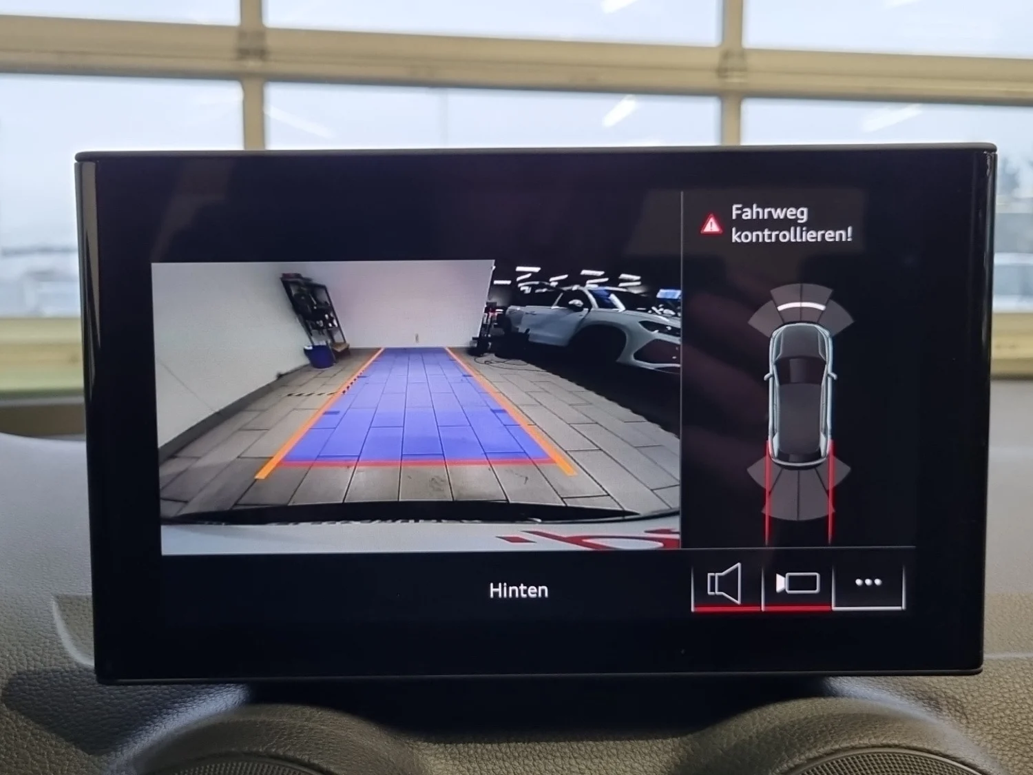 Bild eines Q2 30 TFSI admired