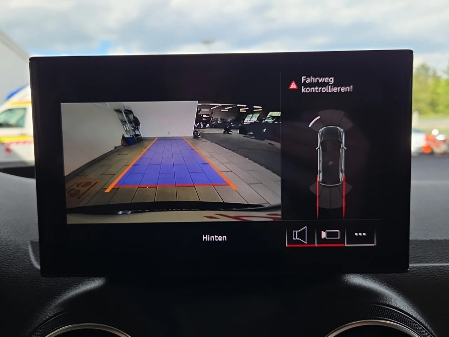 Bild eines Q2 30 TFSI admired