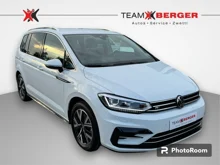 VW Touran R-Line TSI DSG in Pure White