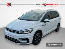 VW Touran R-Line TSI DSG in Pure White