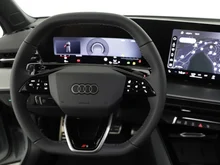 Audi Q3 Sportback TFSI 110 kW in Pfeilgrau Perleffekt