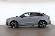Audi Q3 Sportback TFSI 110 kW in Pfeilgrau Perleffekt