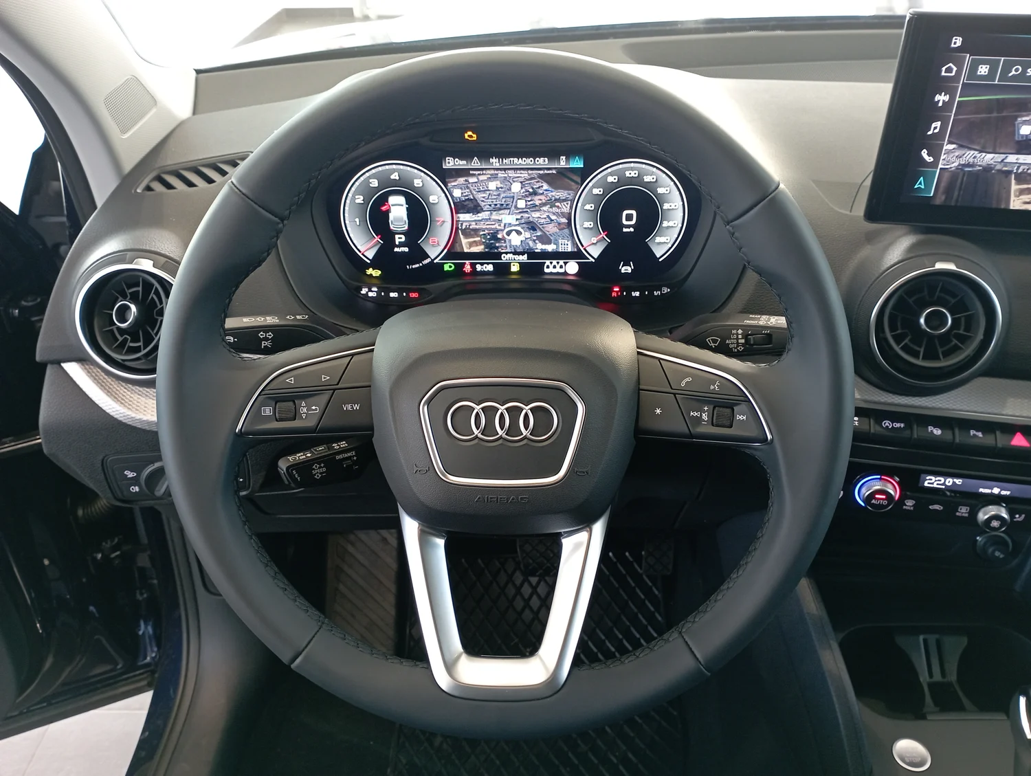 Bild eines Q2 35 TFSI admired