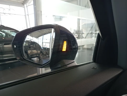 Bild eines Q2 35 TFSI admired