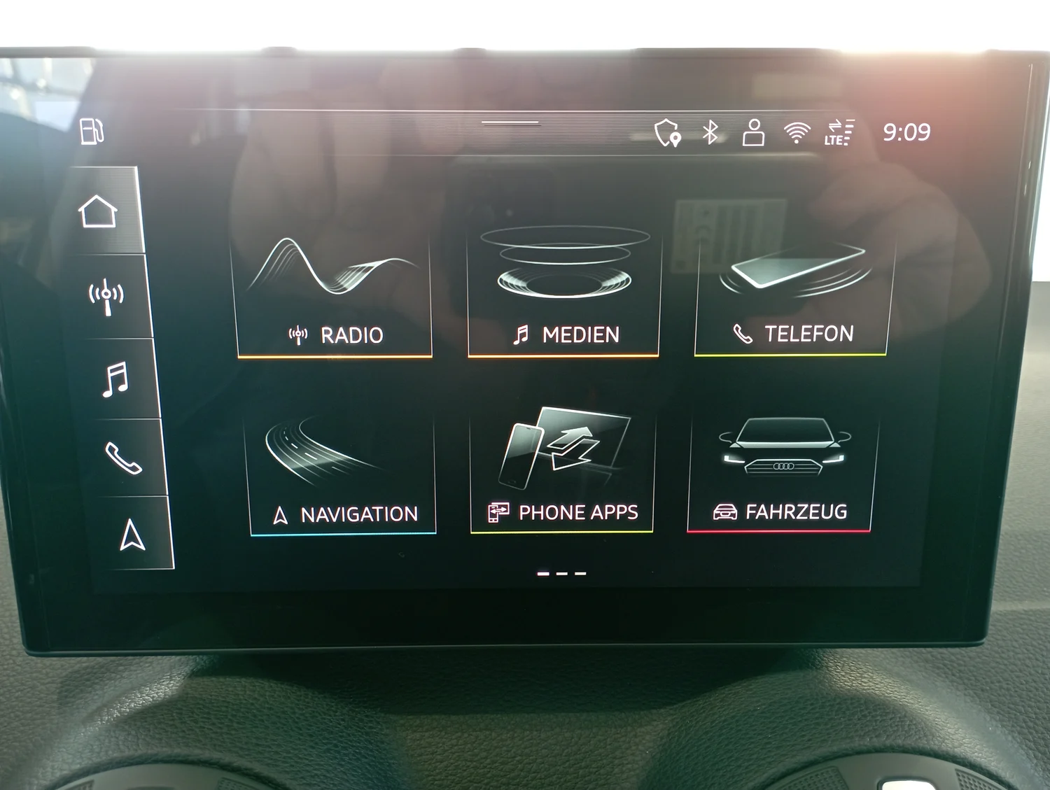 Bild eines Q2 35 TFSI admired