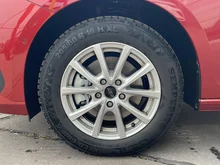VW Caddy Family TSI in Sunsetred Metallic