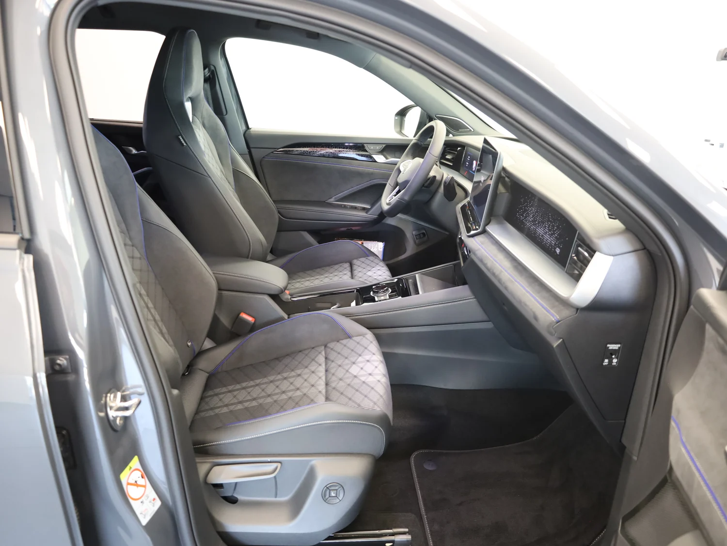 Bild eines Tayron Sport TDI 4MOTION DSG