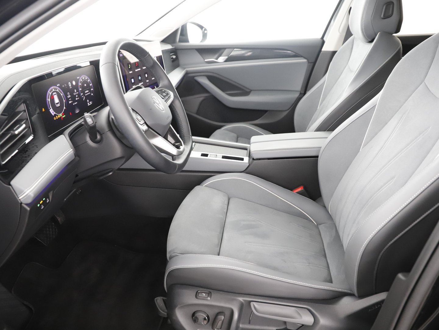 VW Passat Variant Business eTSI DSG | Bild 3 von 15