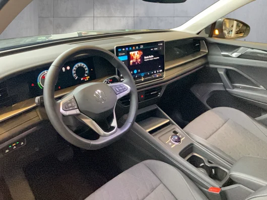 Bild eines VW Tayron Friends eHybrid DSG 150kW