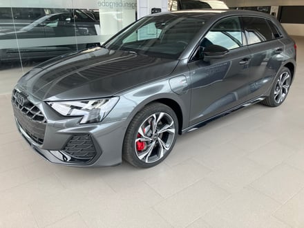 Audi A3 Sportback 45 TFSI e S line