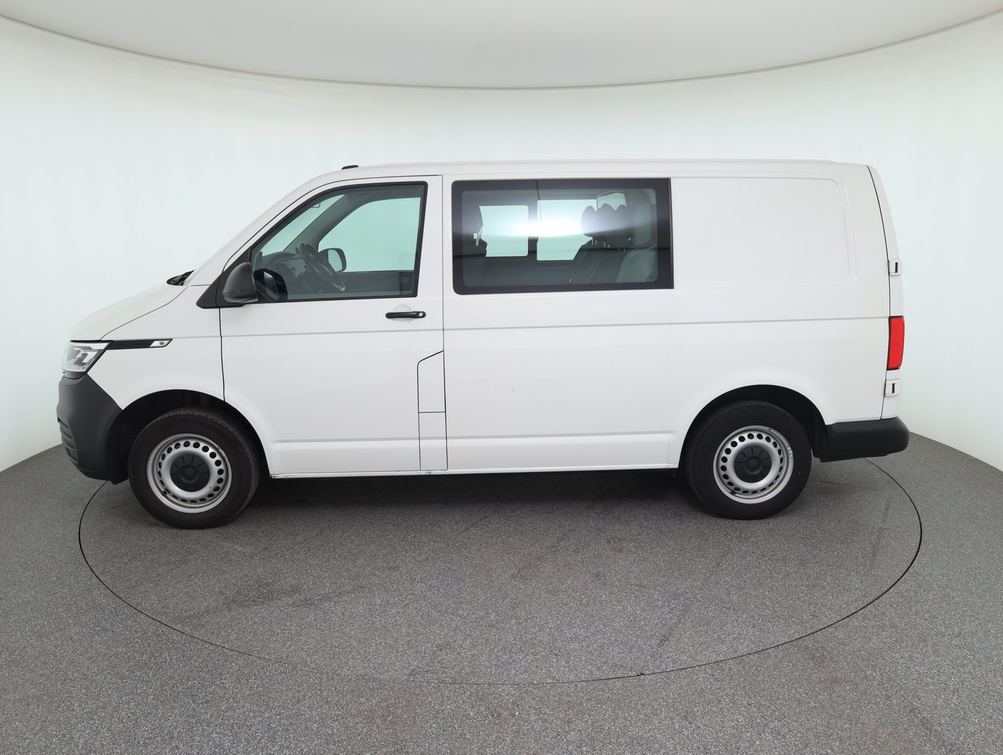 VW Transporter Kastenwagen Plus KR TDI | Bild 8 von 31