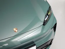 Porsche Cayenne S Coupé in mysticgrünmetallic