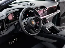 Porsche Cayenne S Coupé in mysticgrünmetallic